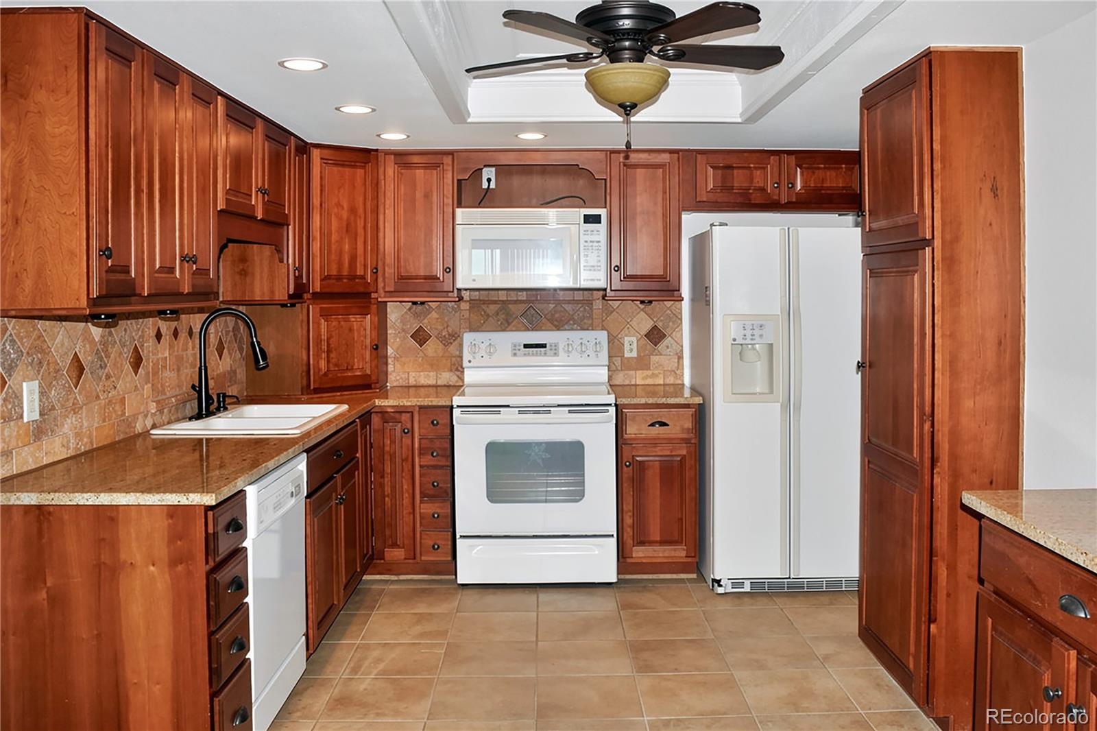 MLS Image #6 for 14152 e linvale place,aurora, Colorado