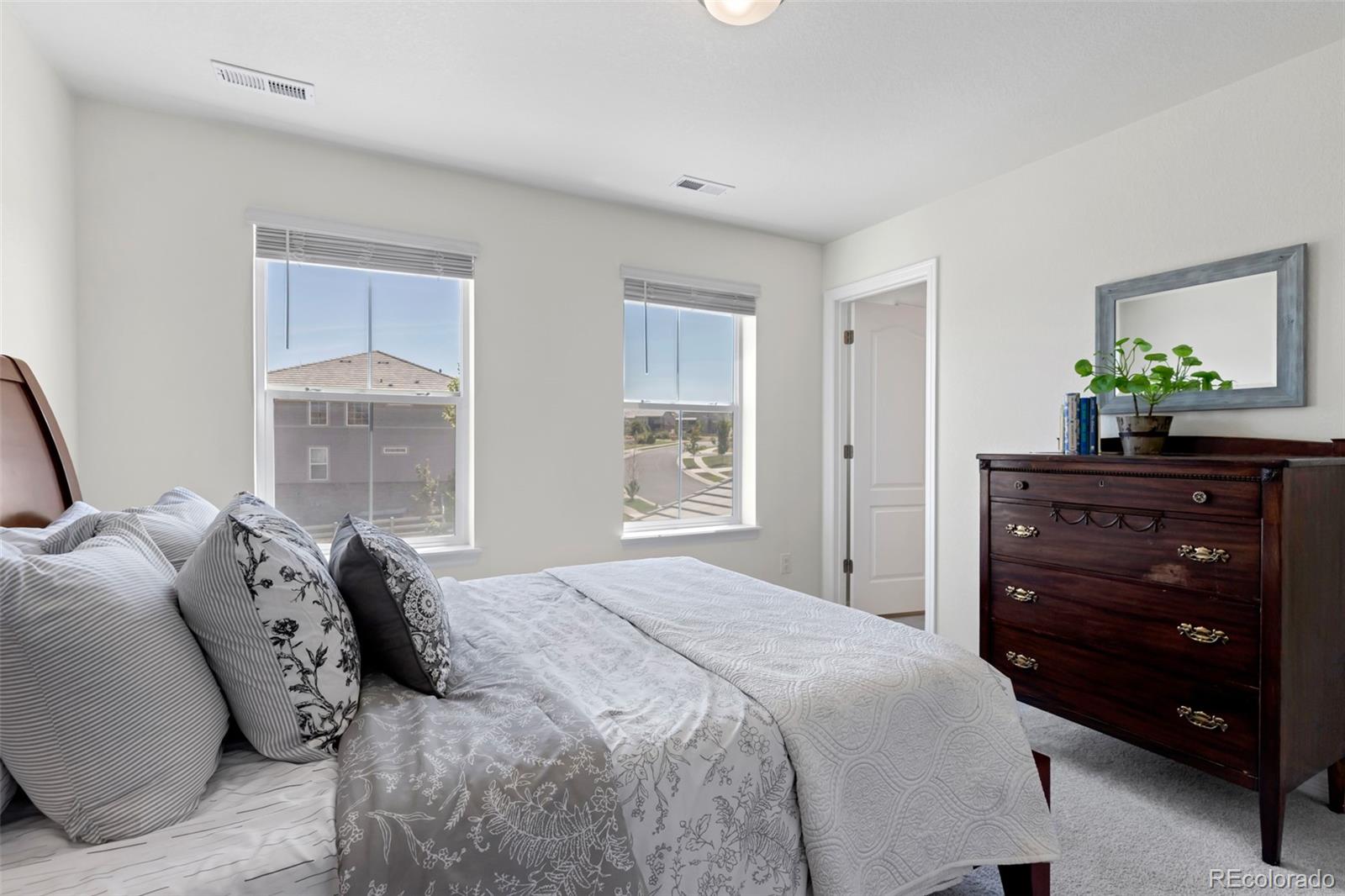 MLS Image #26 for 16263  mount mestas way,broomfield, Colorado