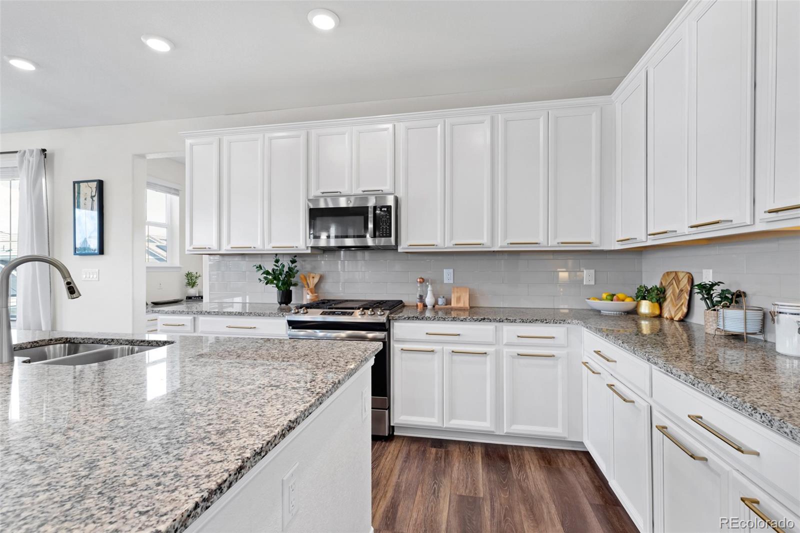 MLS Image #8 for 16263  mount mestas way,broomfield, Colorado