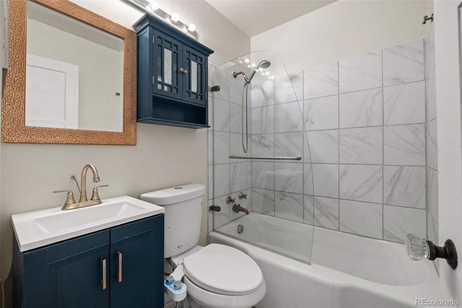 MLS Image #5 for 525  jackson street 304,denver, Colorado