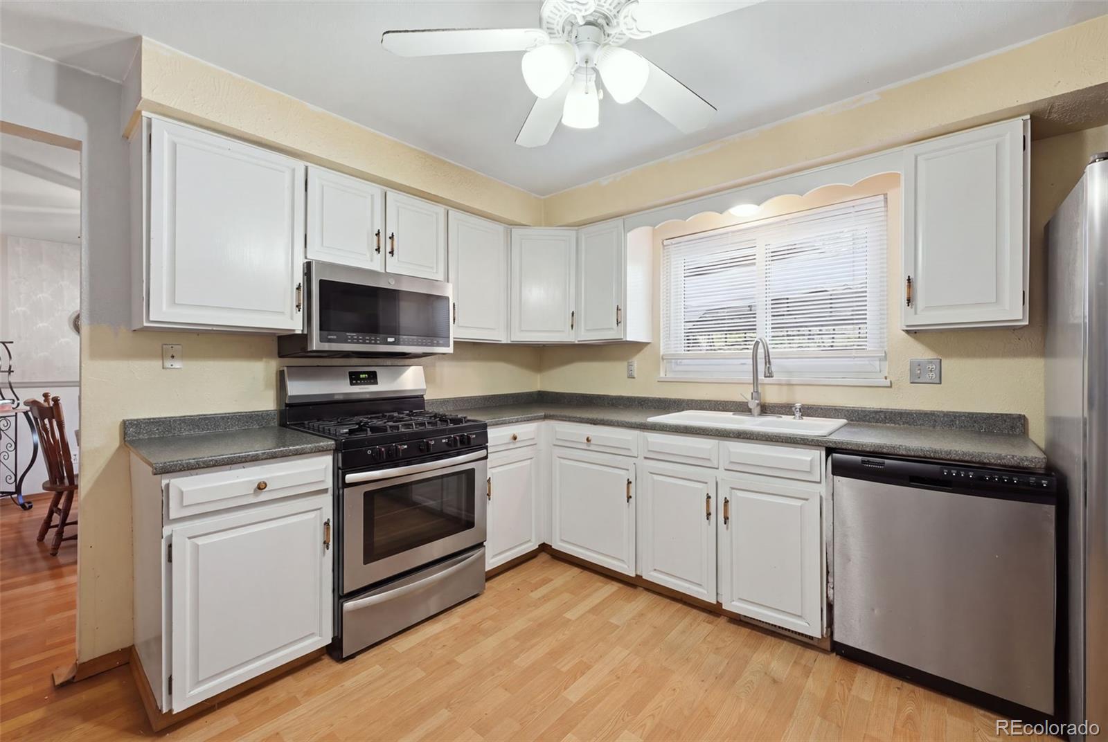 MLS Image #2 for 945  garnet street,broomfield, Colorado