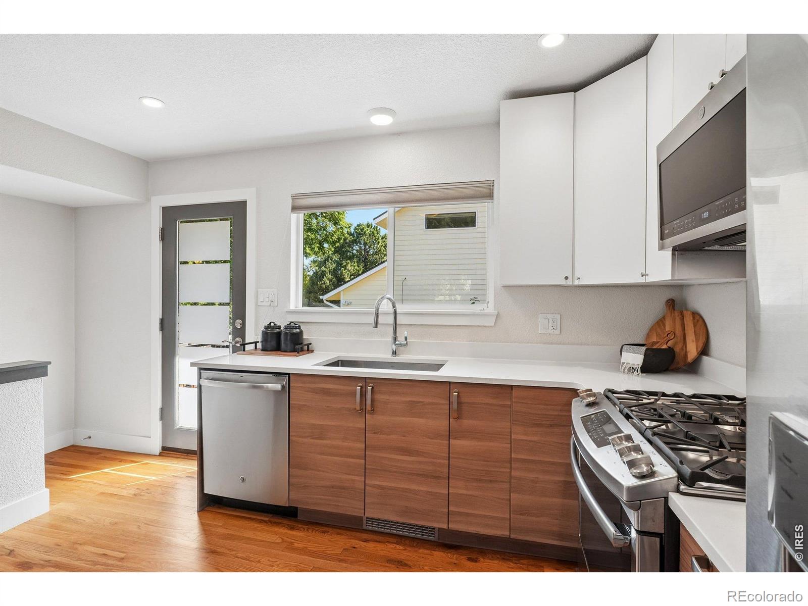 MLS Image #12 for 1552  oak avenue,boulder, Colorado