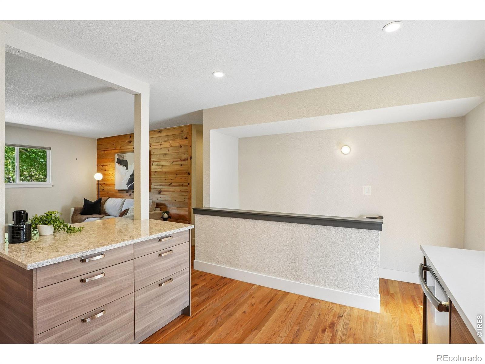 MLS Image #13 for 1552  oak avenue,boulder, Colorado