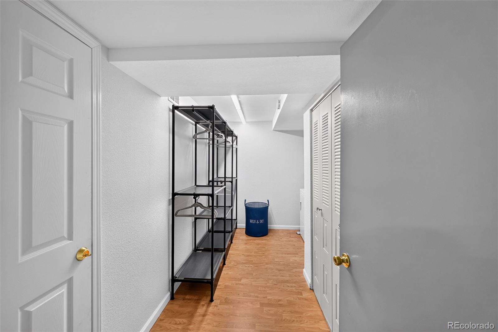 MLS Image #11 for 1818 s quebec way,denver, Colorado
