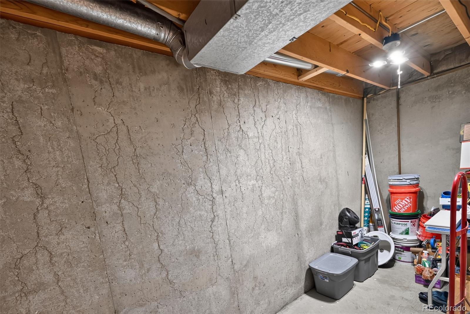 MLS Image #13 for 1818 s quebec way,denver, Colorado