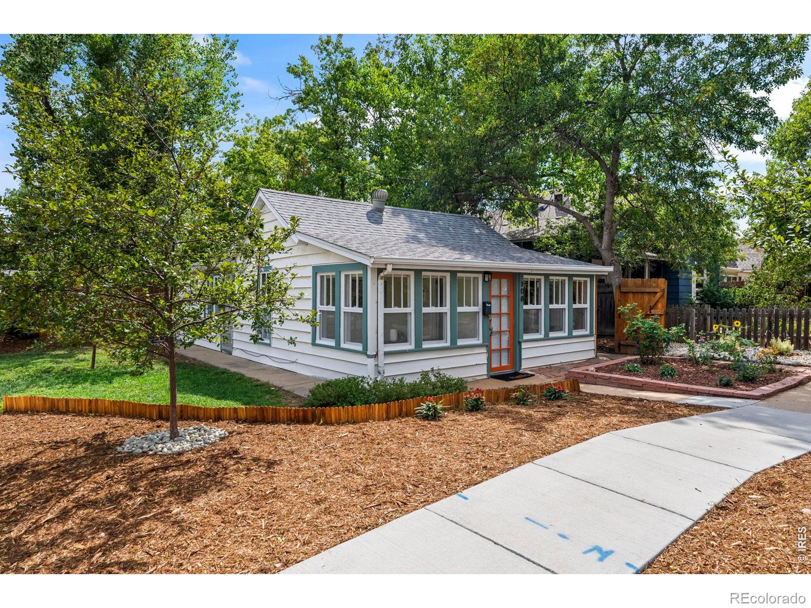 MLS Image #3 for 108 e chester street,lafayette, Colorado