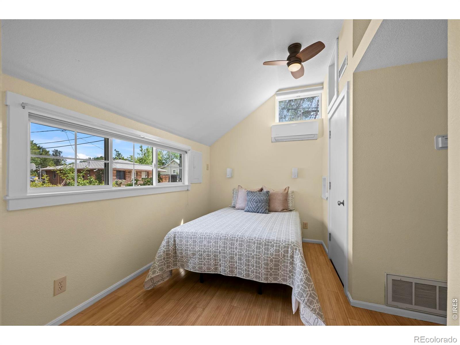 MLS Image #33 for 108 e chester street,lafayette, Colorado