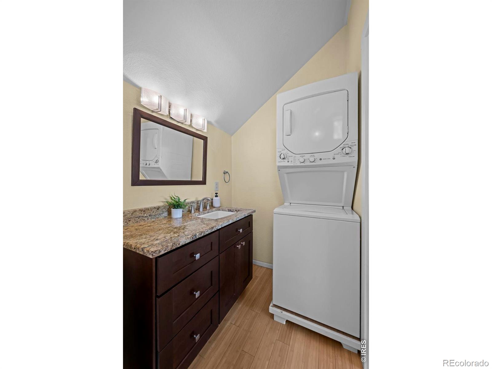 MLS Image #36 for 108 e chester street,lafayette, Colorado