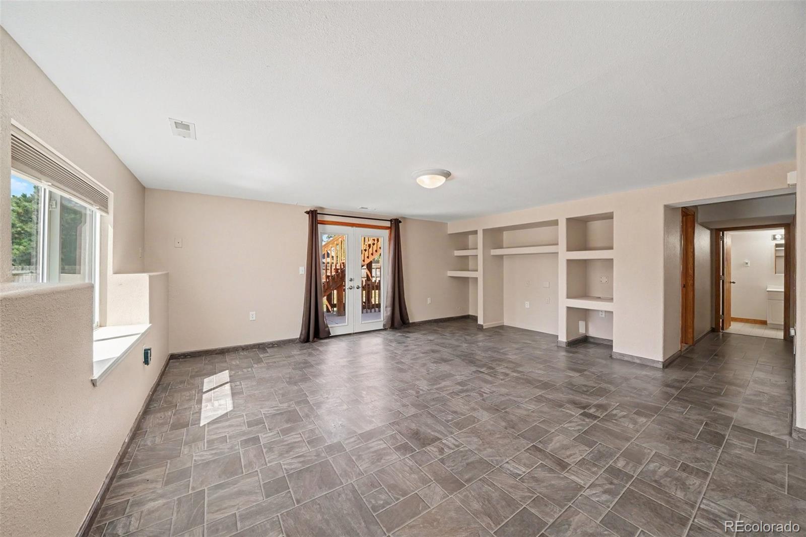 MLS Image #14 for 3310  heather glen drive,colorado springs, Colorado