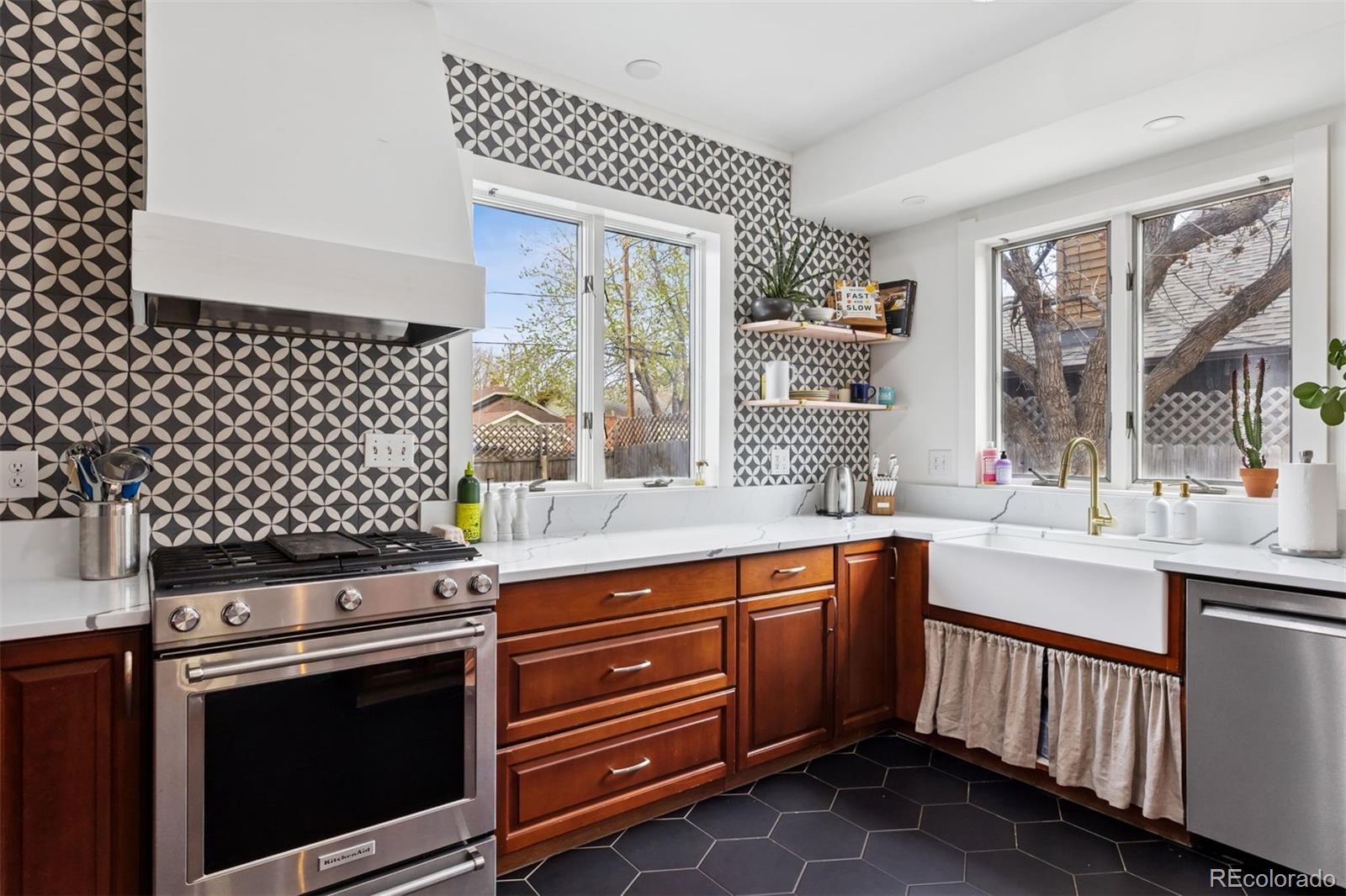MLS Image #3 for 1842 s marion street,denver, Colorado