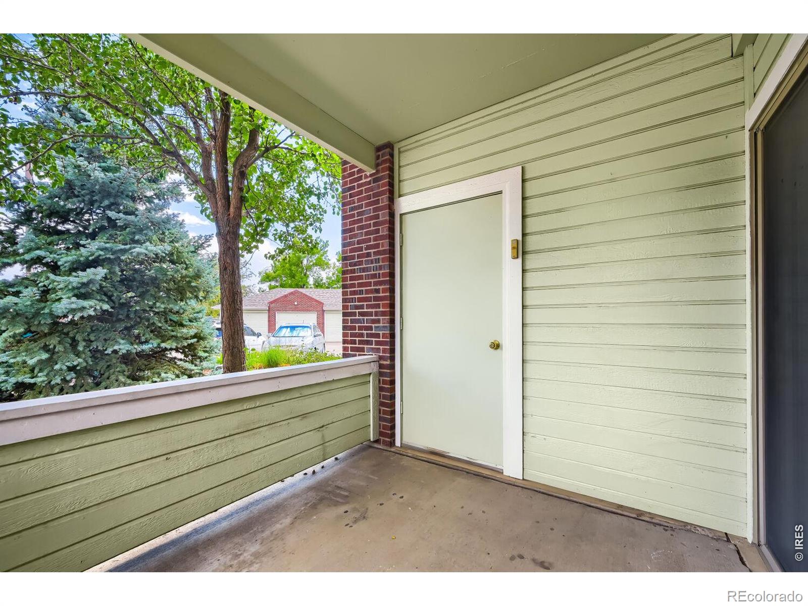 MLS Image #13 for 33 s boulder circle,boulder, Colorado