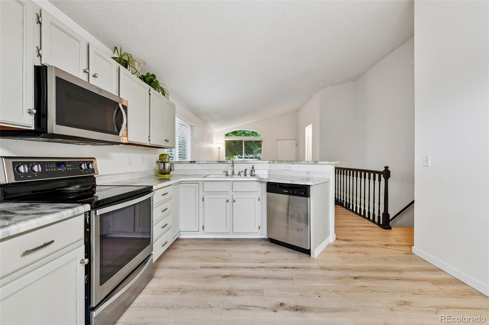 MLS Image #5 for 6152  perry street,arvada, Colorado