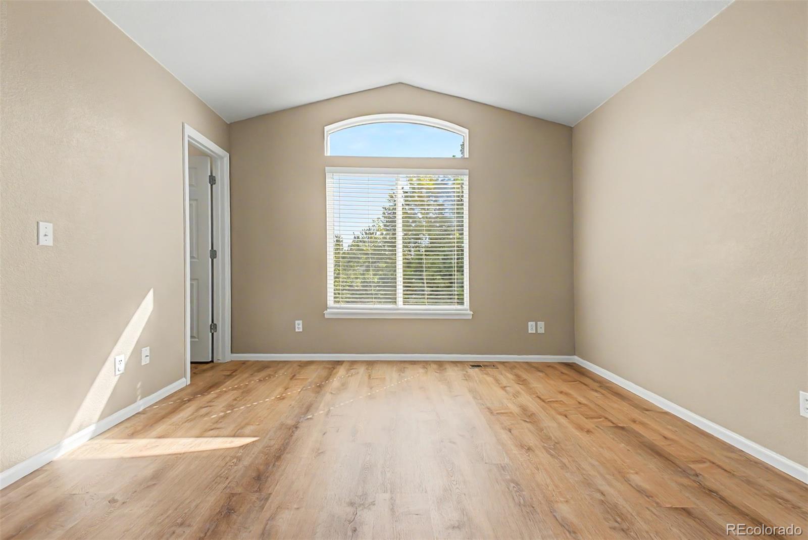 MLS Image #15 for 5368 s harlan way,littleton, Colorado
