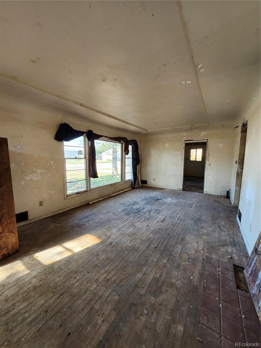 MLS Image #9 for 1134  4th street,limon, Colorado