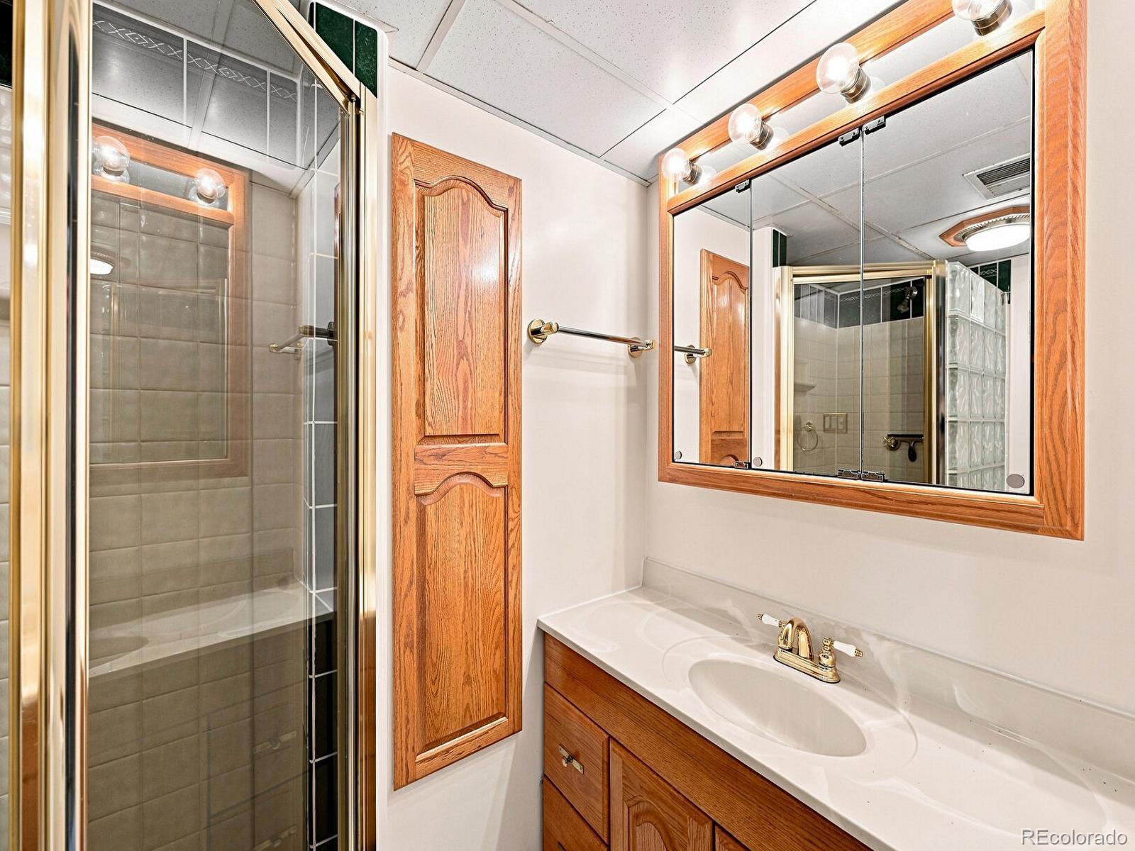 MLS Image #12 for 1385 s shoshone street,denver, Colorado