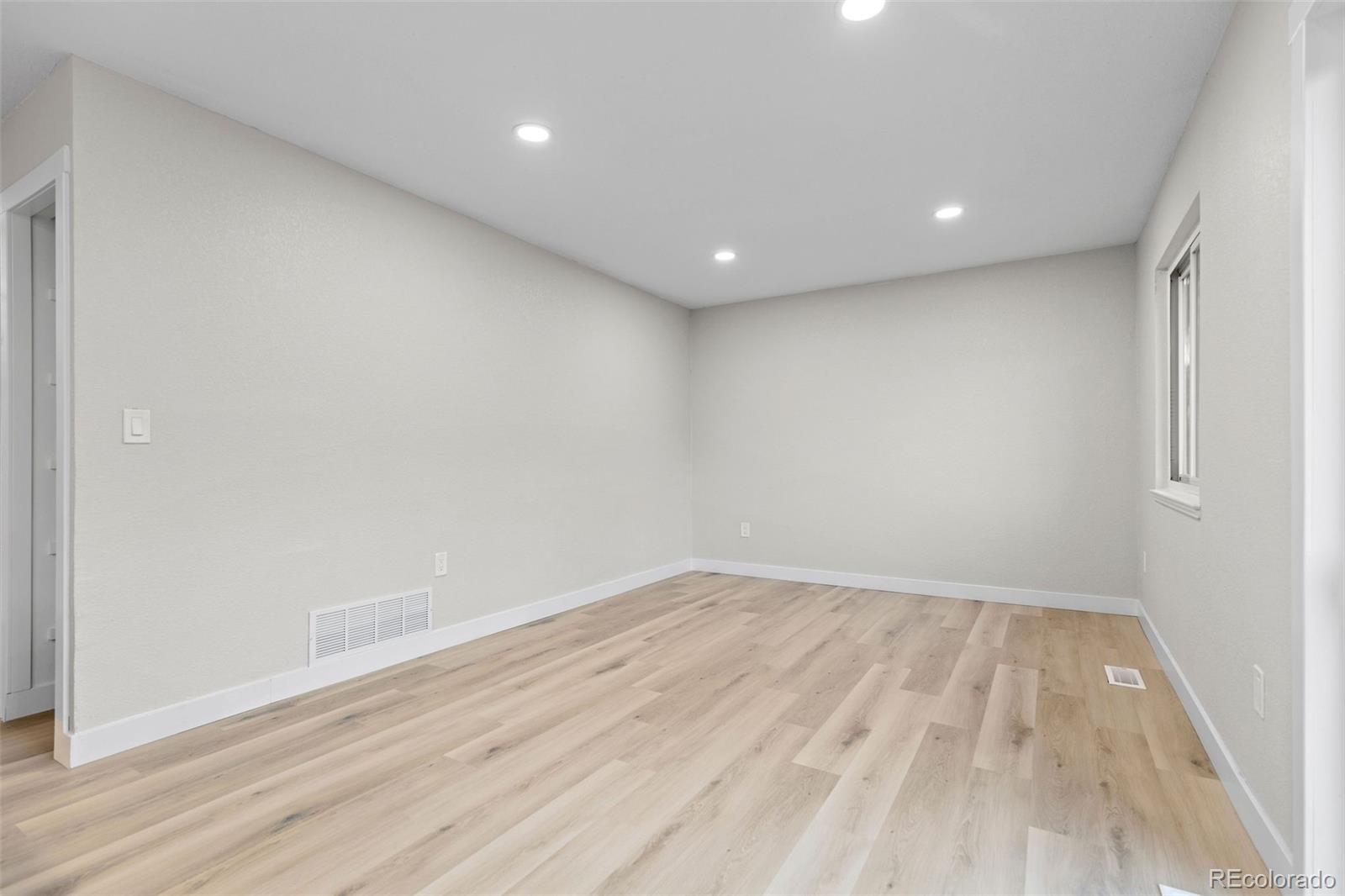 MLS Image #14 for 18842 e oregon drive,aurora, Colorado