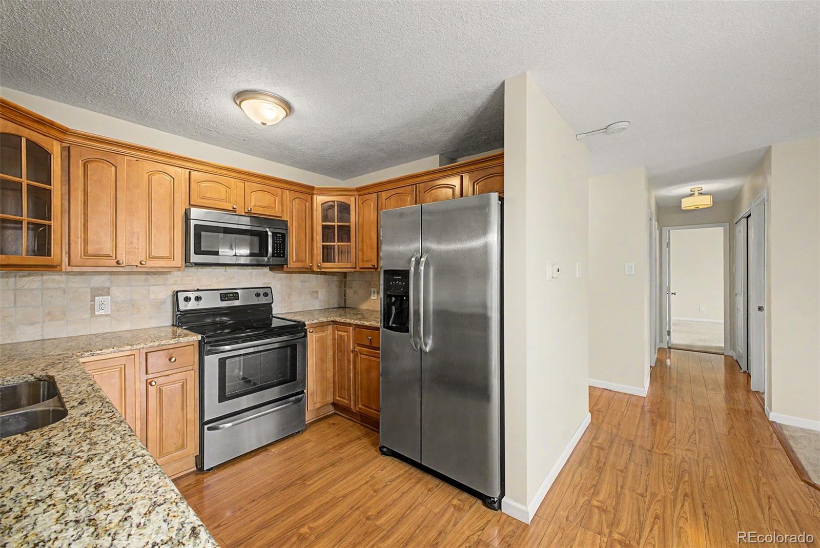 MLS Image #4 for 9335 e center avenue,denver, Colorado