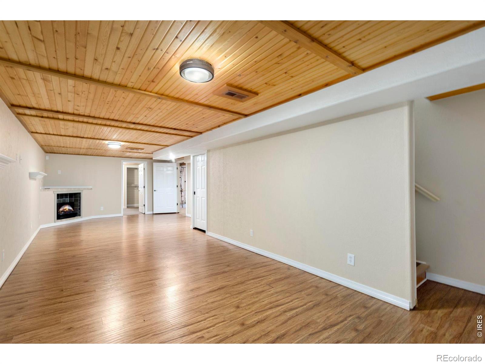 MLS Image #18 for 526  dunraven drive,fort collins, Colorado
