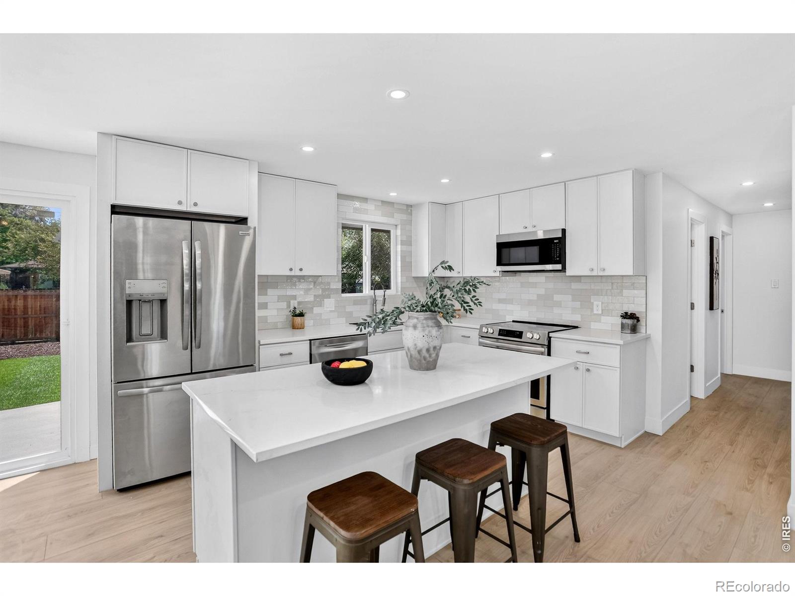 MLS Image #2 for 1708  jewel drive,longmont, Colorado