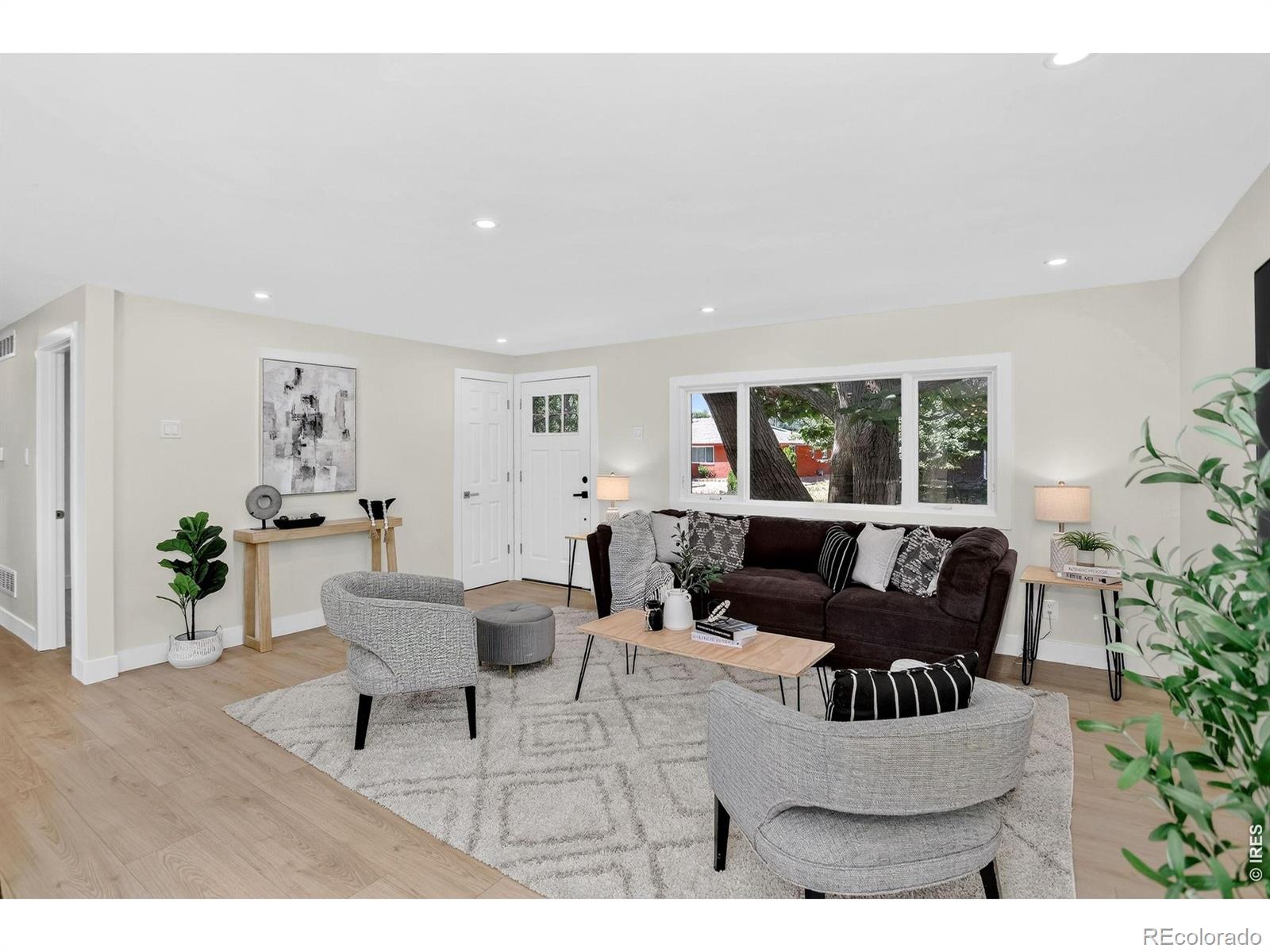 MLS Image #5 for 1708  jewel drive,longmont, Colorado