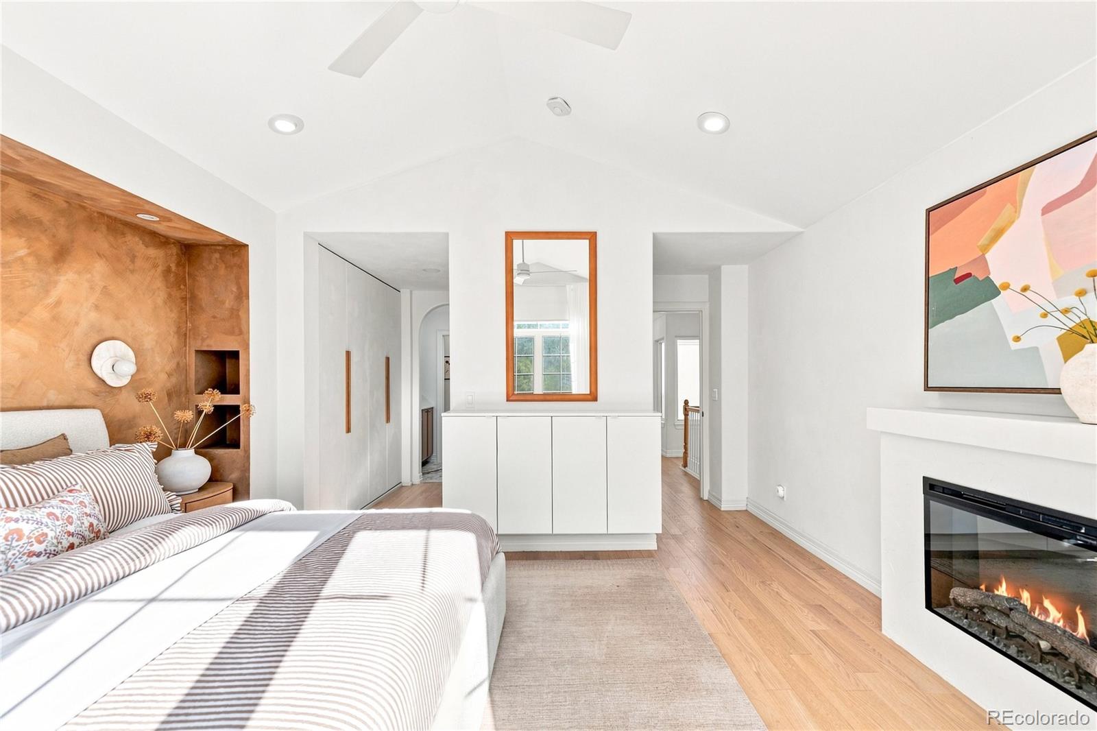 MLS Image #16 for 148 s locust street,denver, Colorado