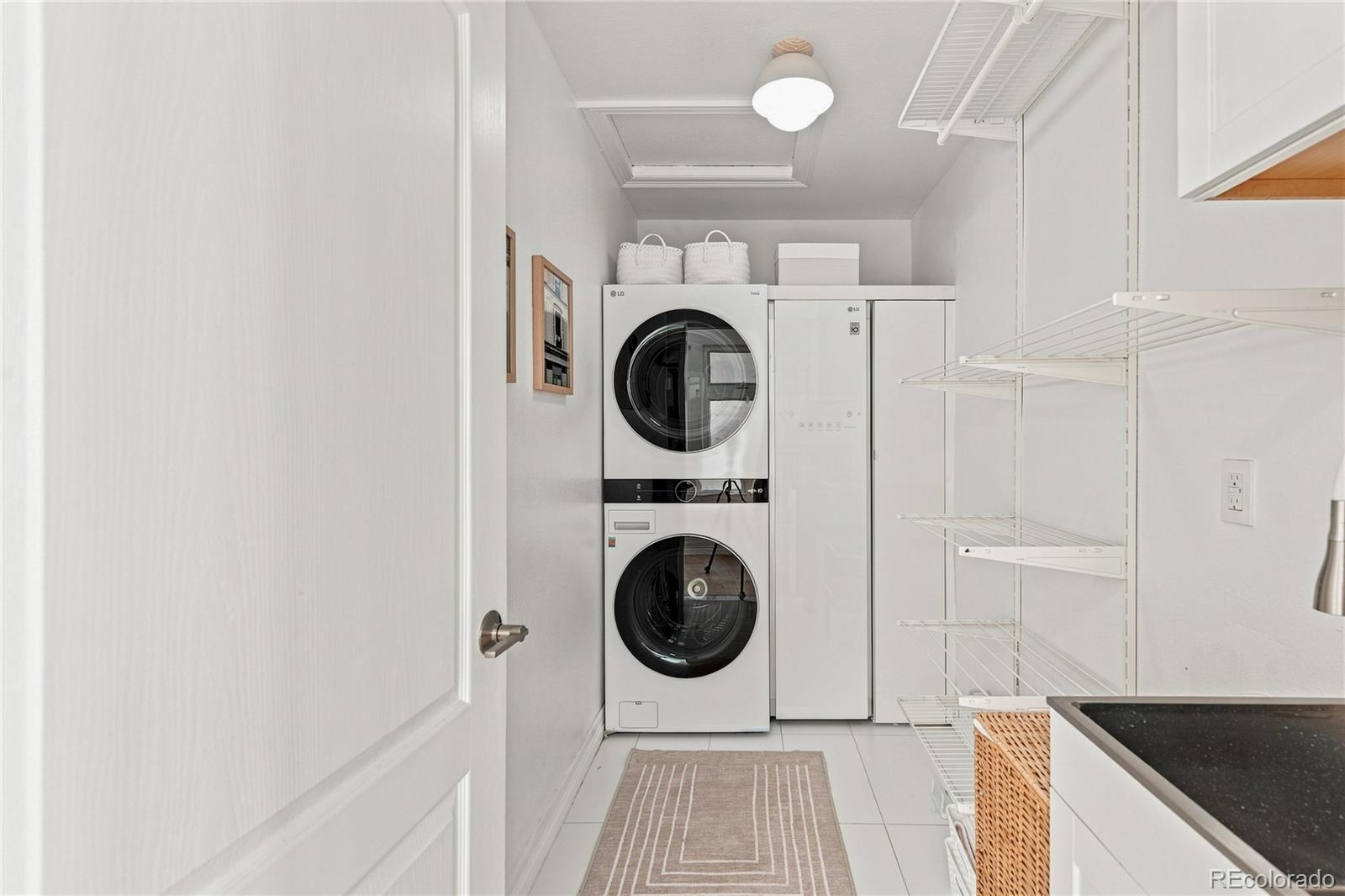 MLS Image #28 for 148 s locust street,denver, Colorado
