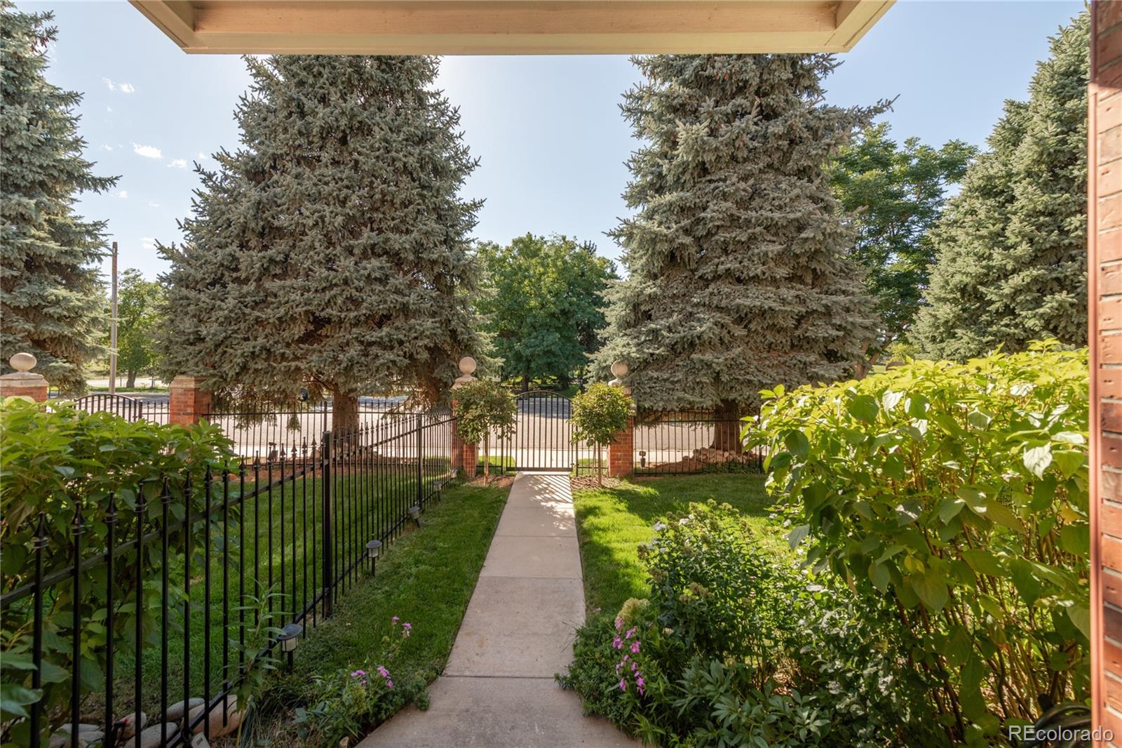 MLS Image #31 for 148 s locust street,denver, Colorado