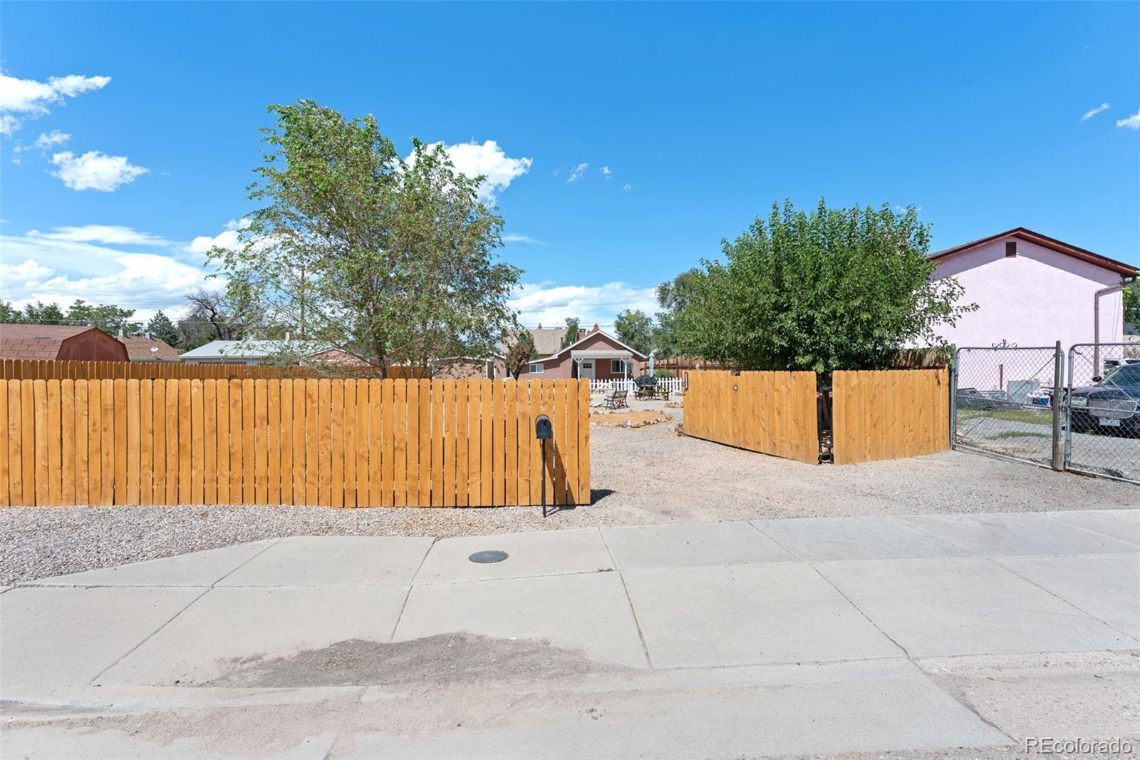 MLS Image #34 for 1127 e 3rd street,pueblo, Colorado