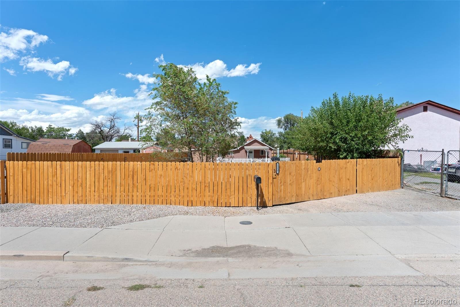MLS Image #36 for 1127 e 3rd street,pueblo, Colorado
