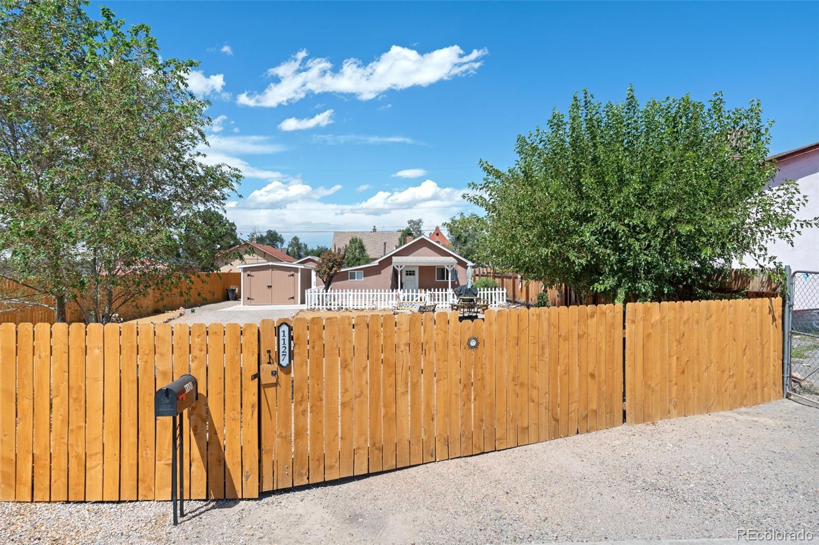 MLS Image #38 for 1127 e 3rd street,pueblo, Colorado