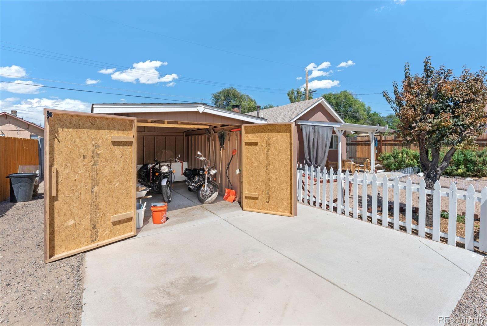 MLS Image #39 for 1127 e 3rd street,pueblo, Colorado