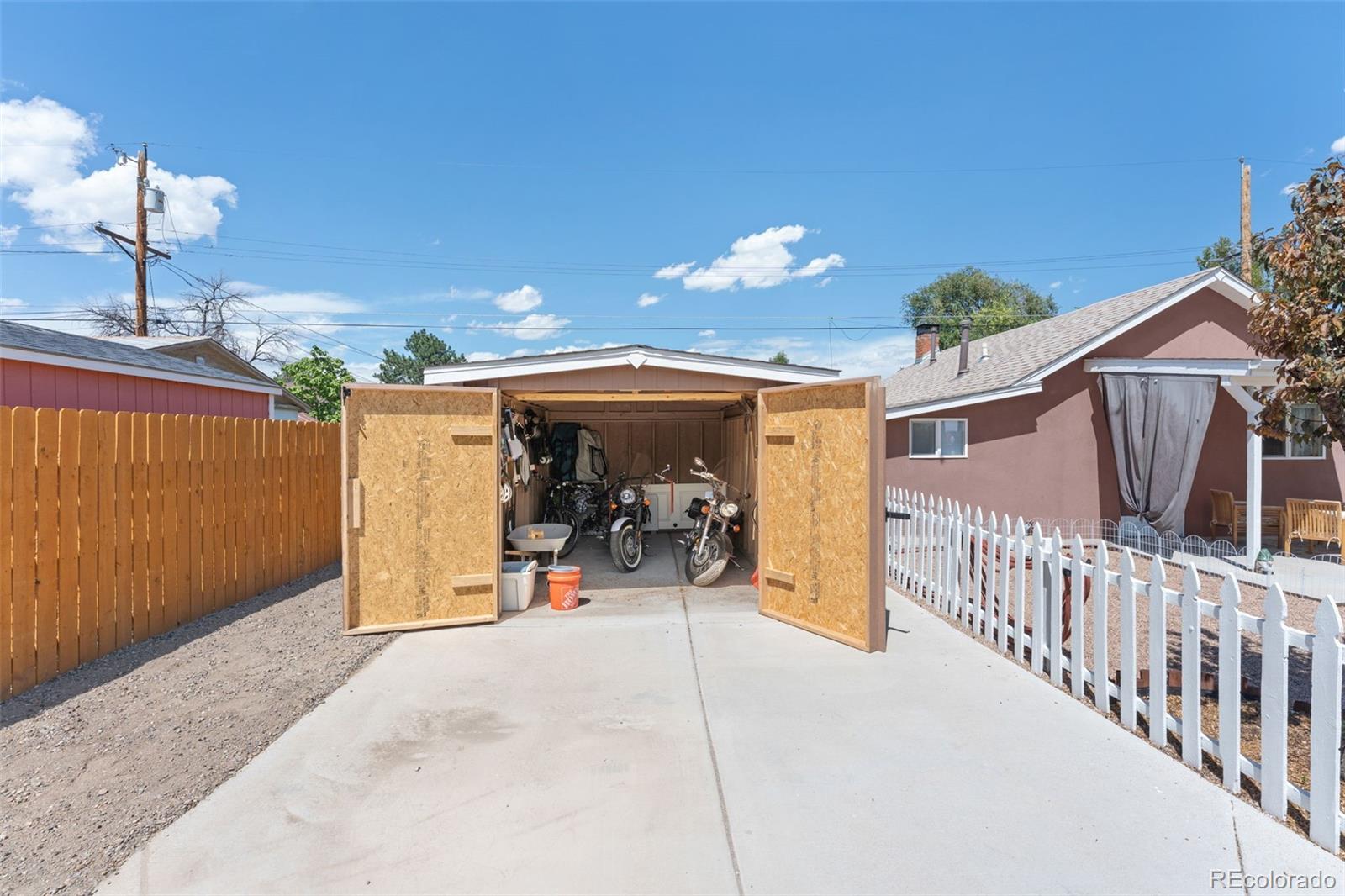 MLS Image #40 for 1127 e 3rd street,pueblo, Colorado