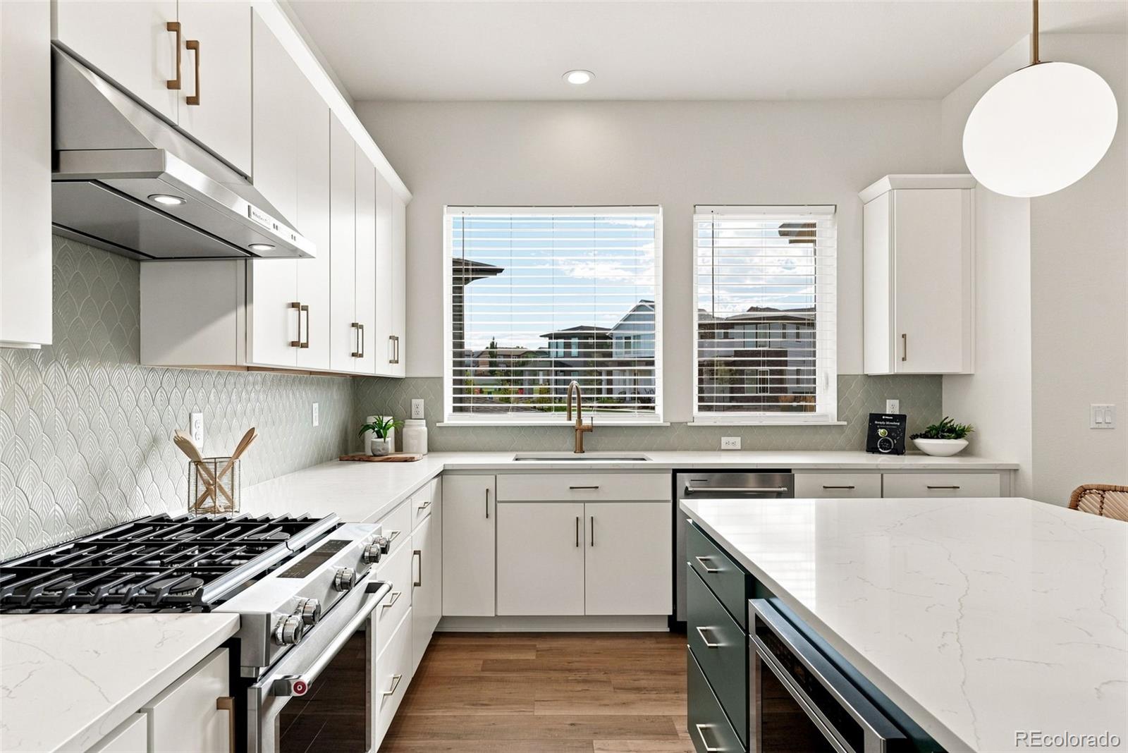 MLS Image #14 for 688  belay street,erie, Colorado
