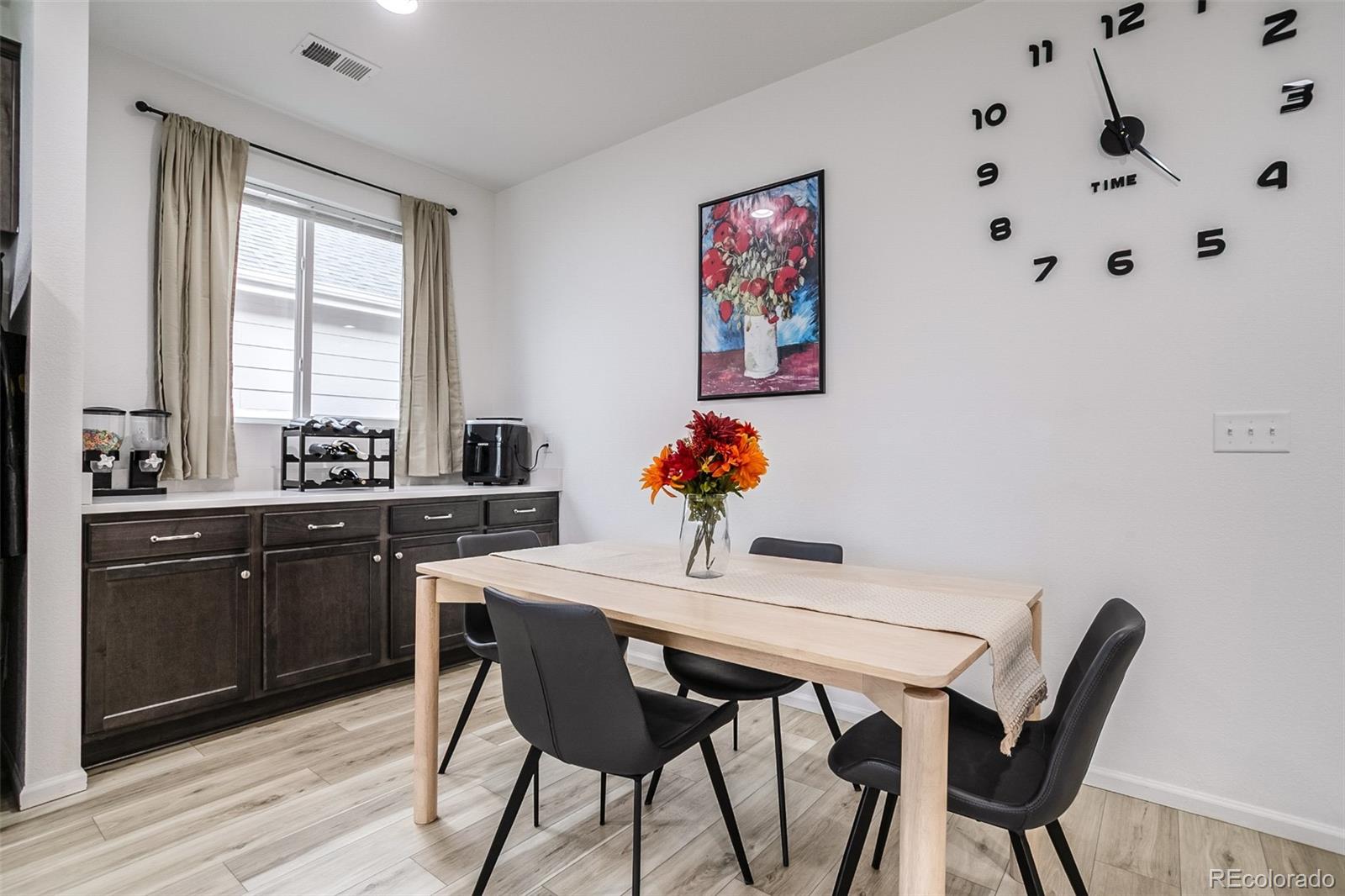 MLS Image #14 for 27656 e 10th drive,aurora, Colorado