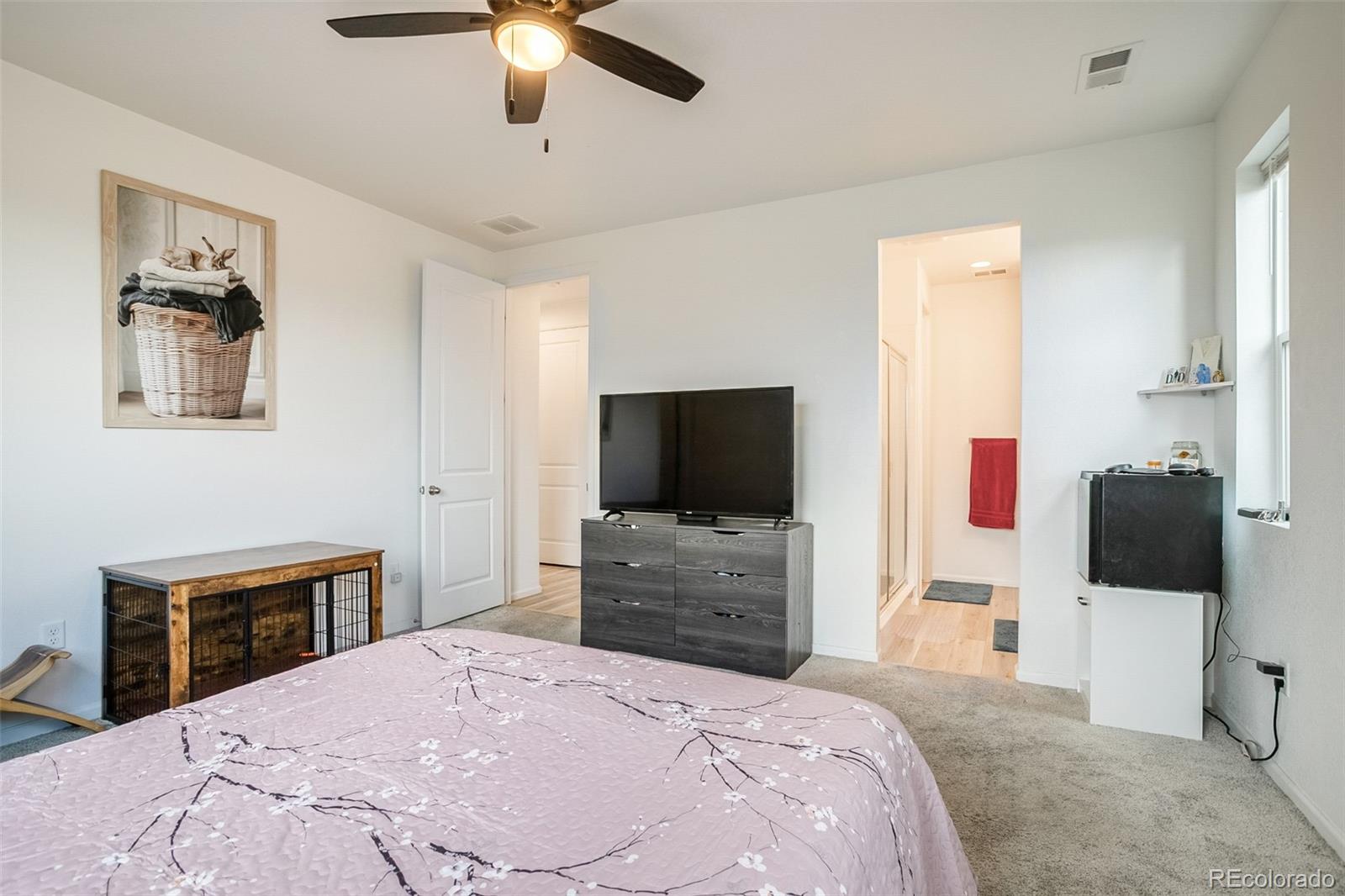MLS Image #17 for 27656 e 10th drive,aurora, Colorado