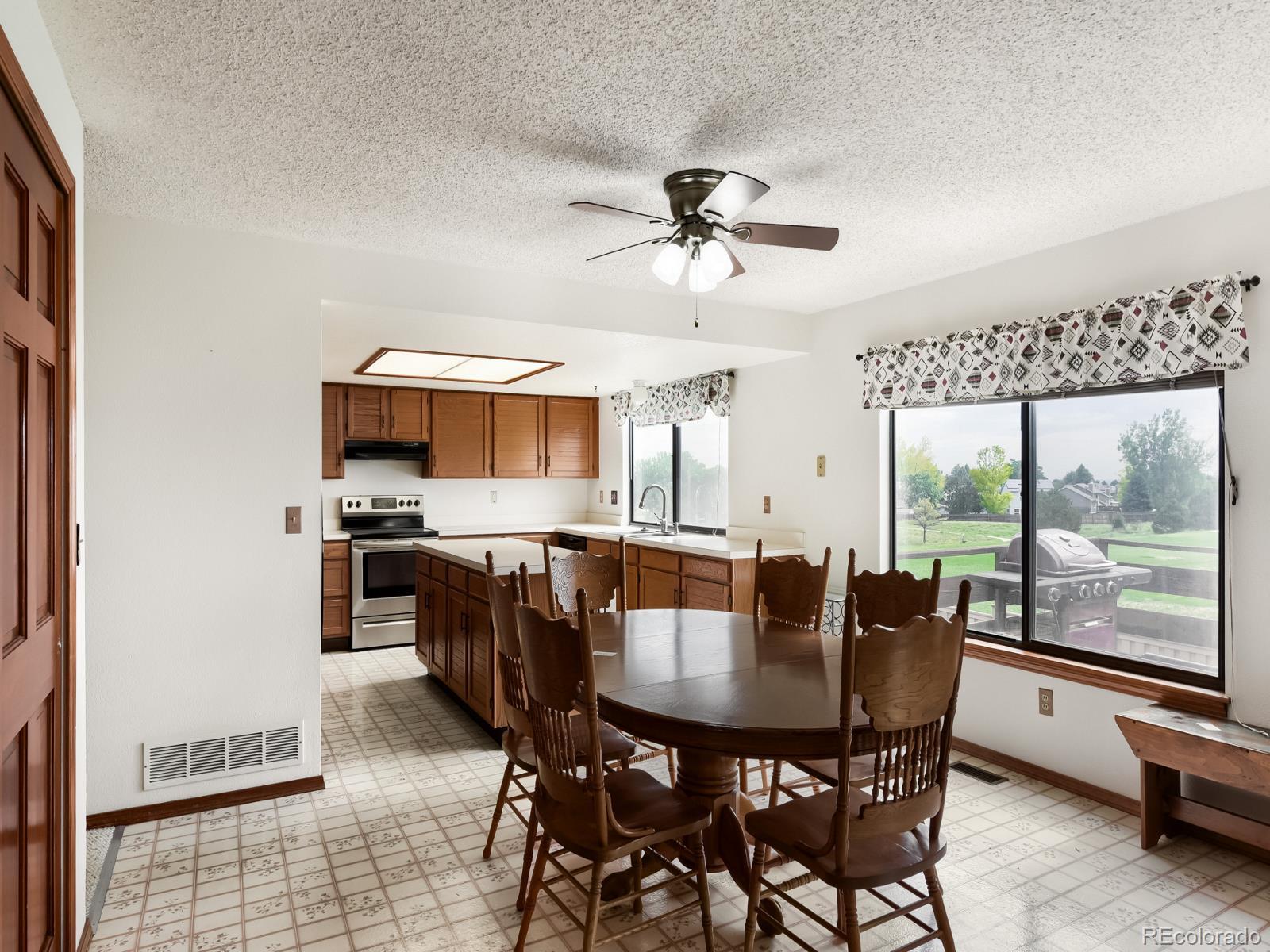 MLS Image #20 for 12158 w park hill place,littleton, Colorado
