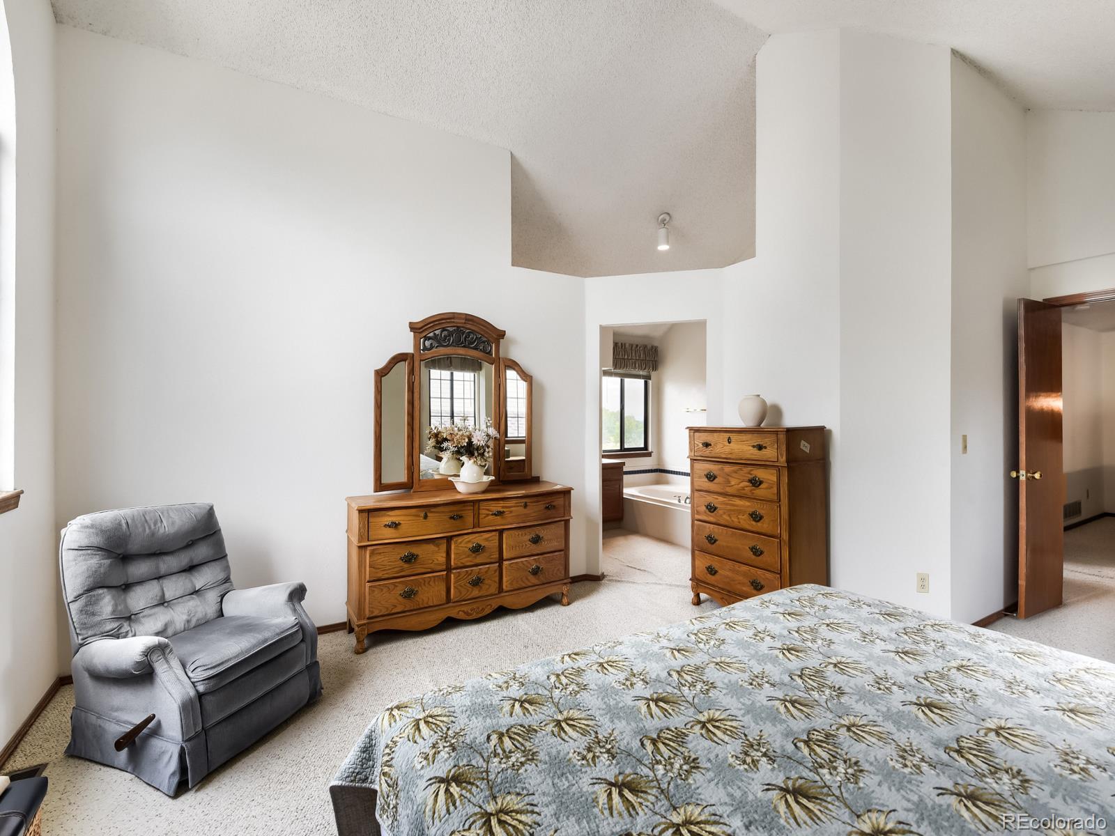 MLS Image #8 for 12158 w park hill place,littleton, Colorado