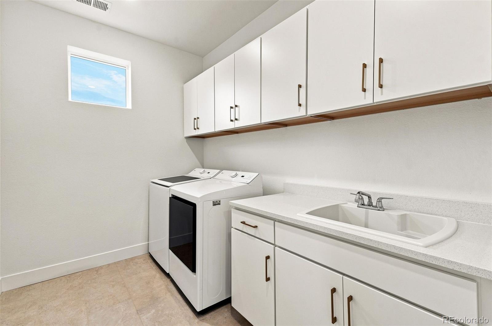 MLS Image #22 for 710  belay street,erie, Colorado