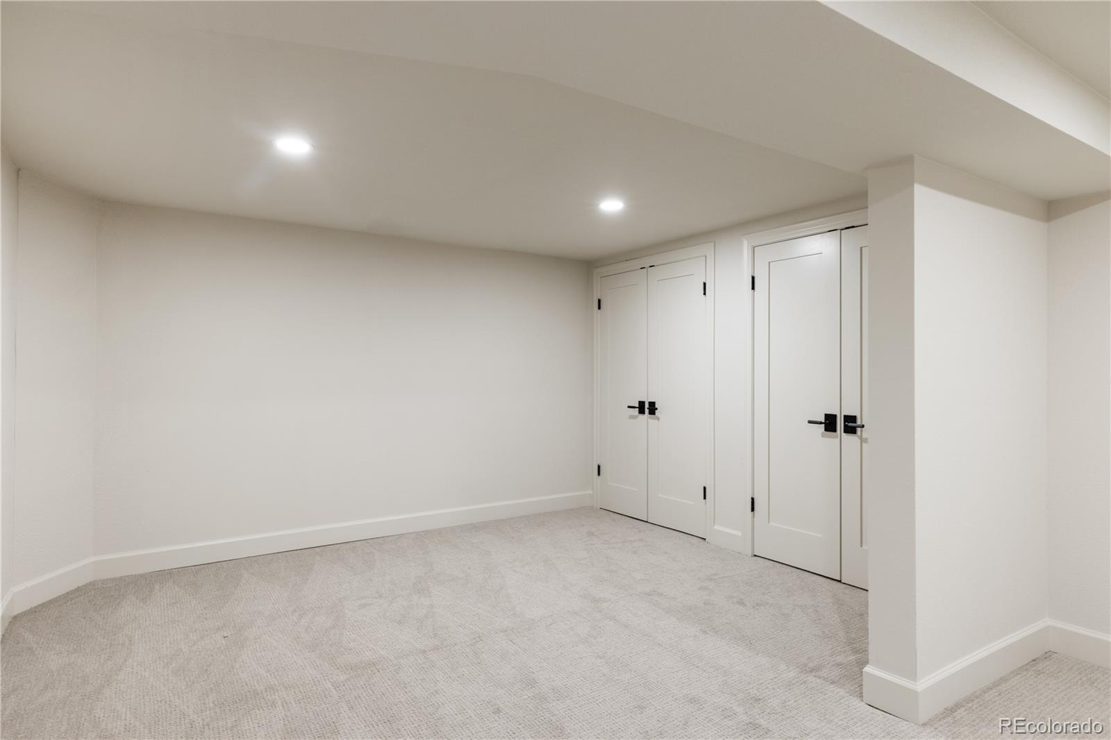 MLS Image #27 for 4505 s yosemite street 115,denver, Colorado