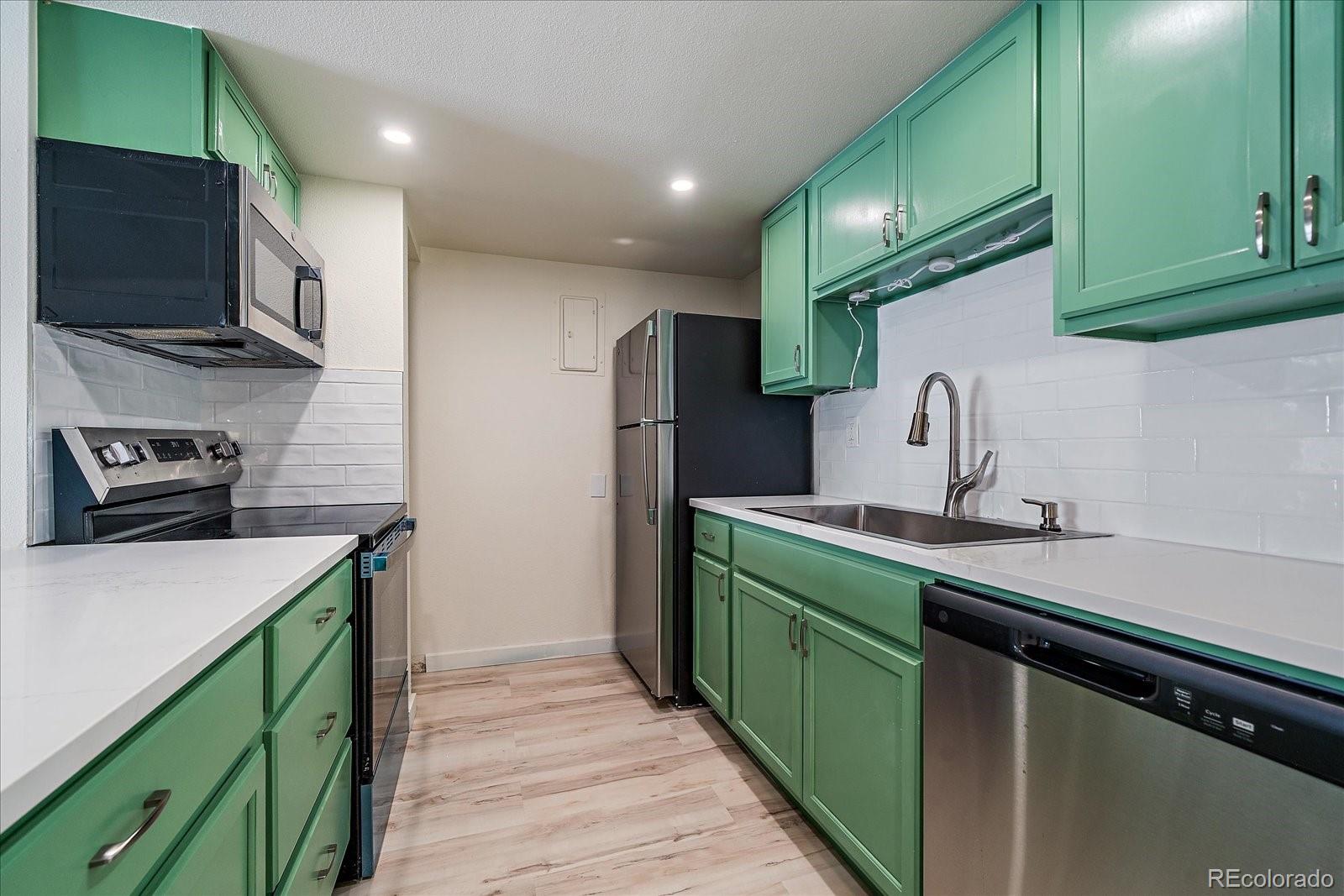 MLS Image #2 for 13352 e jewell avenue,aurora, Colorado