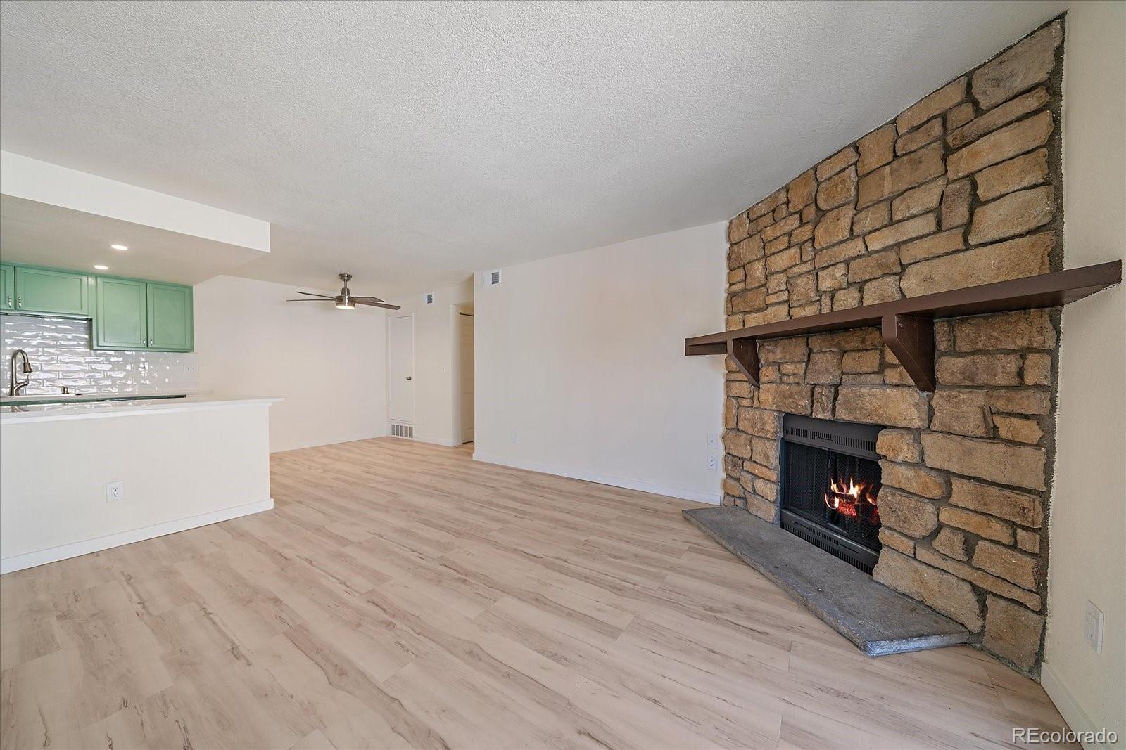 MLS Image #8 for 13352 e jewell avenue,aurora, Colorado