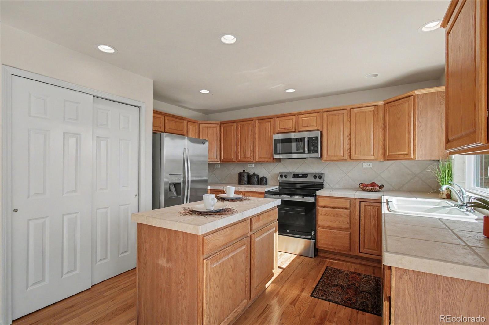 MLS Image #10 for 4118  round hill drive,colorado springs, Colorado