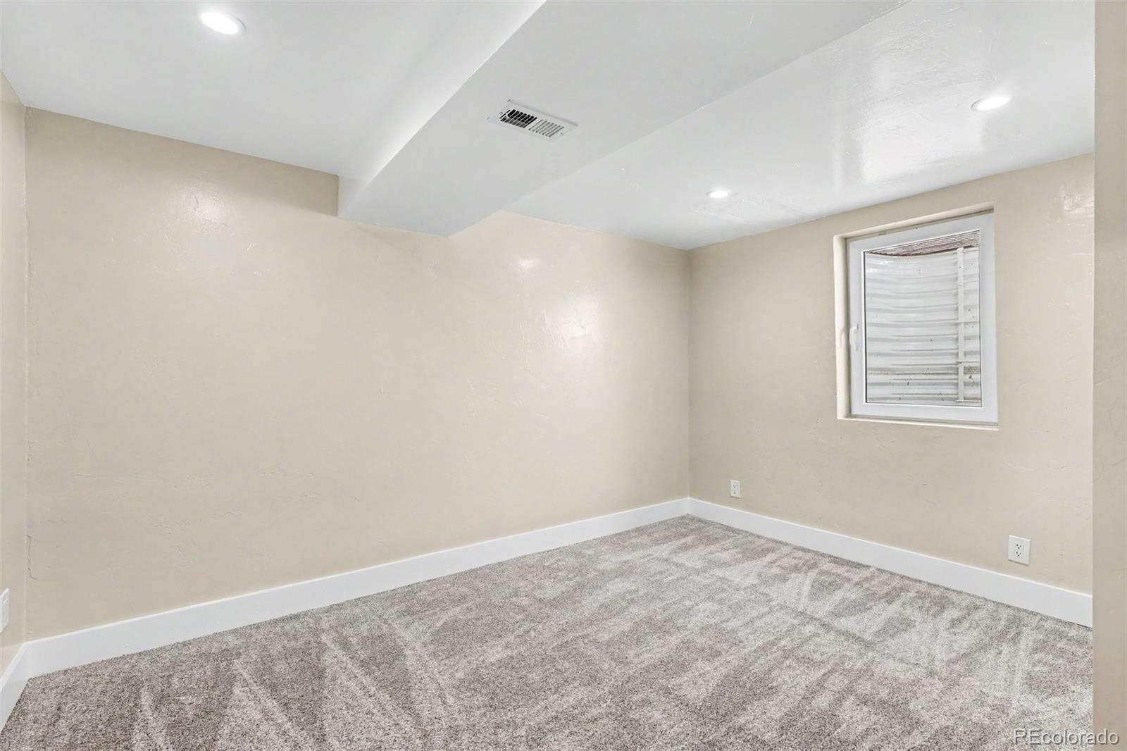 MLS Image #15 for 10050 w 64th avenue,arvada, Colorado