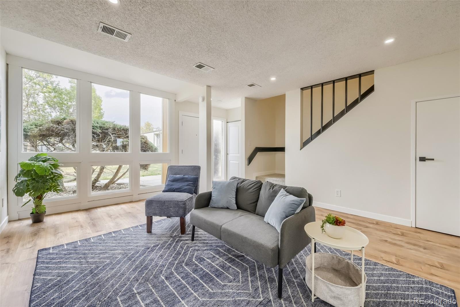 MLS Image #5 for 4970  homestead place,thornton, Colorado