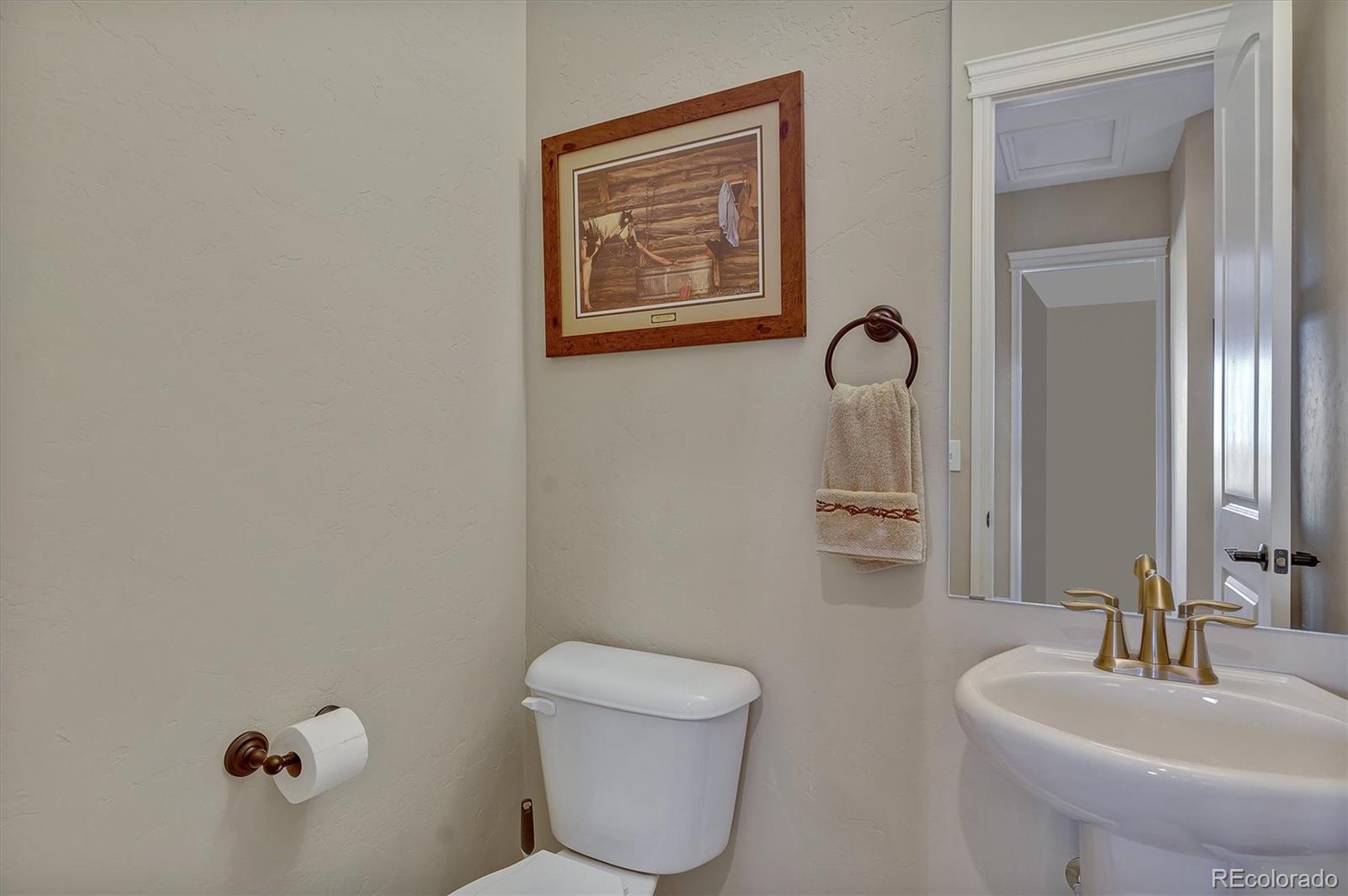 MLS Image #13 for 247 s county road 145 ,strasburg, Colorado