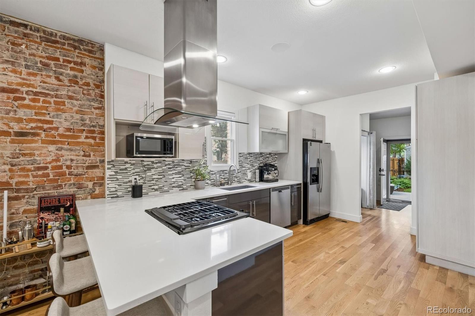 MLS Image #11 for 2658  stout street,denver, Colorado