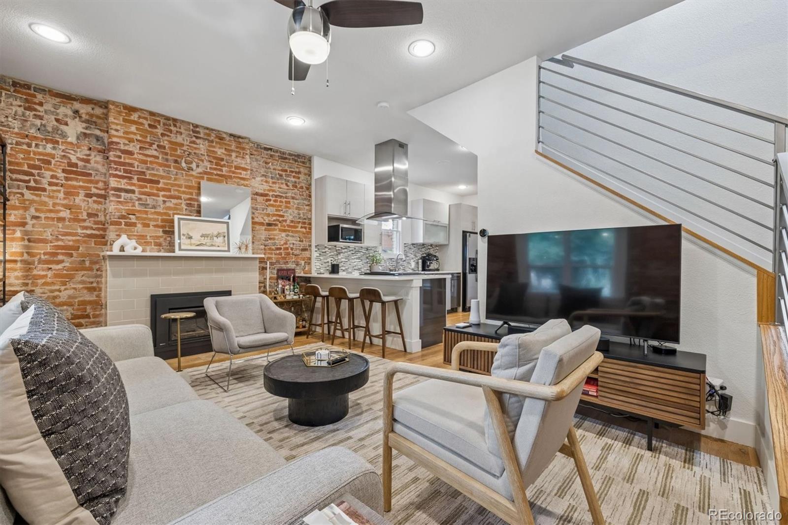 MLS Image #5 for 2658  stout street,denver, Colorado