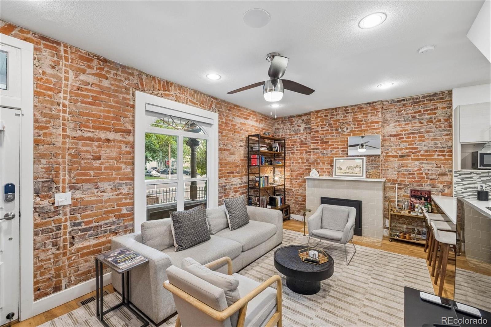 MLS Image #6 for 2658  stout street,denver, Colorado