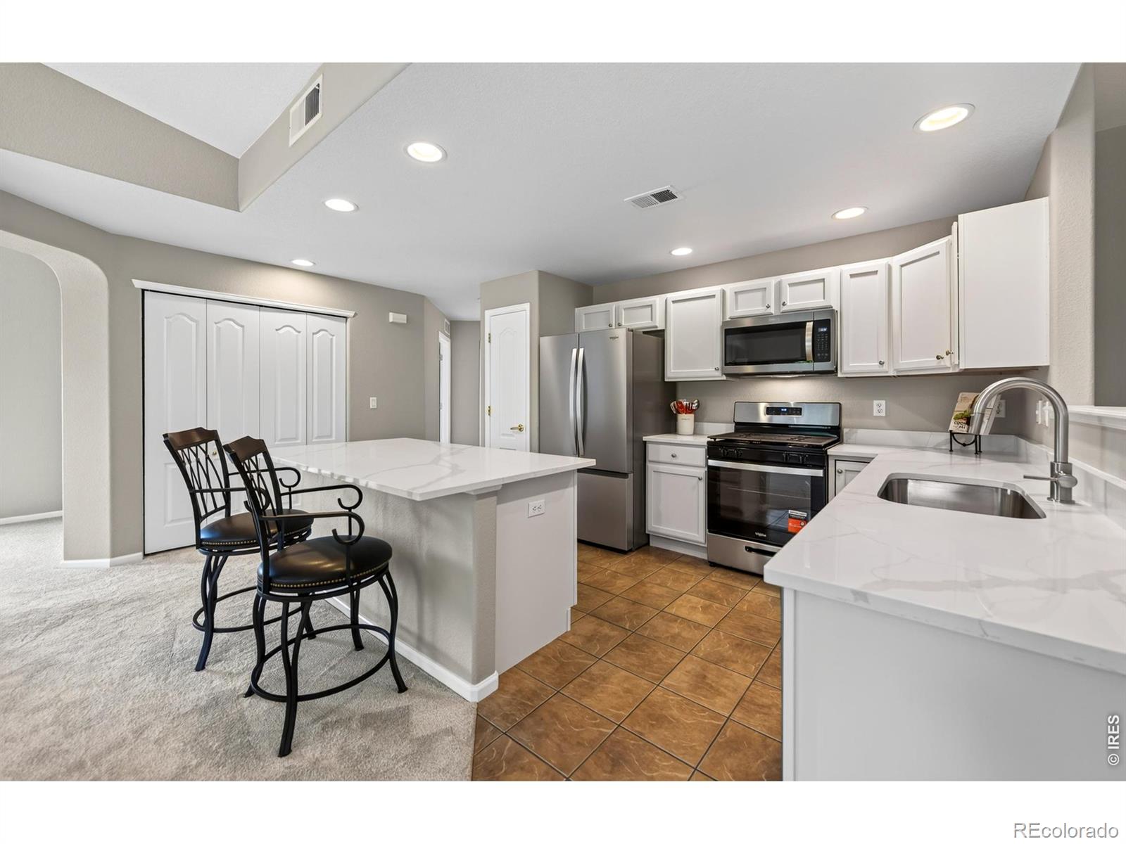 MLS Image #5 for 2125  calais drive,longmont, Colorado