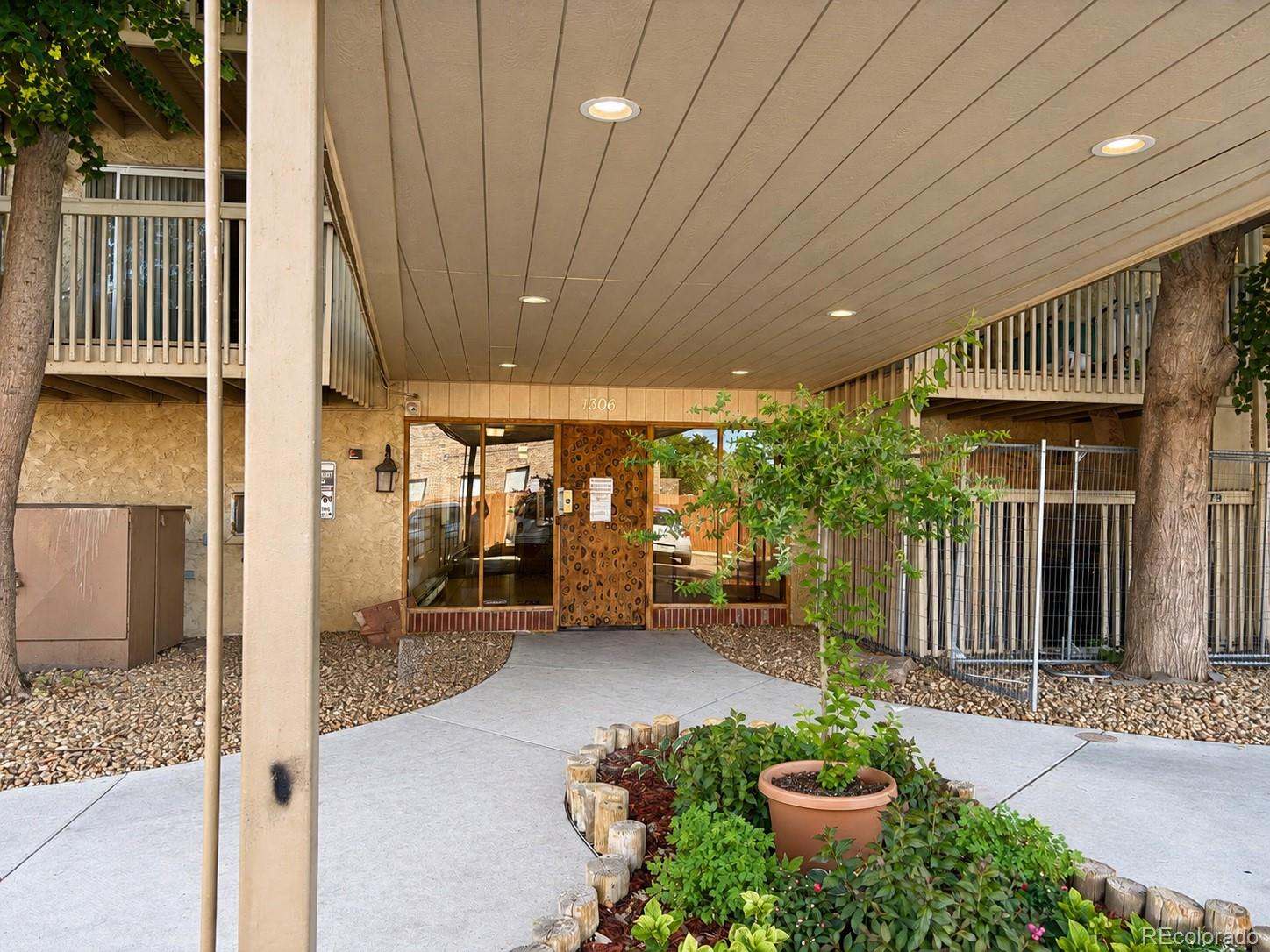 MLS Image #6 for 1306 s parker road 166,denver, Colorado